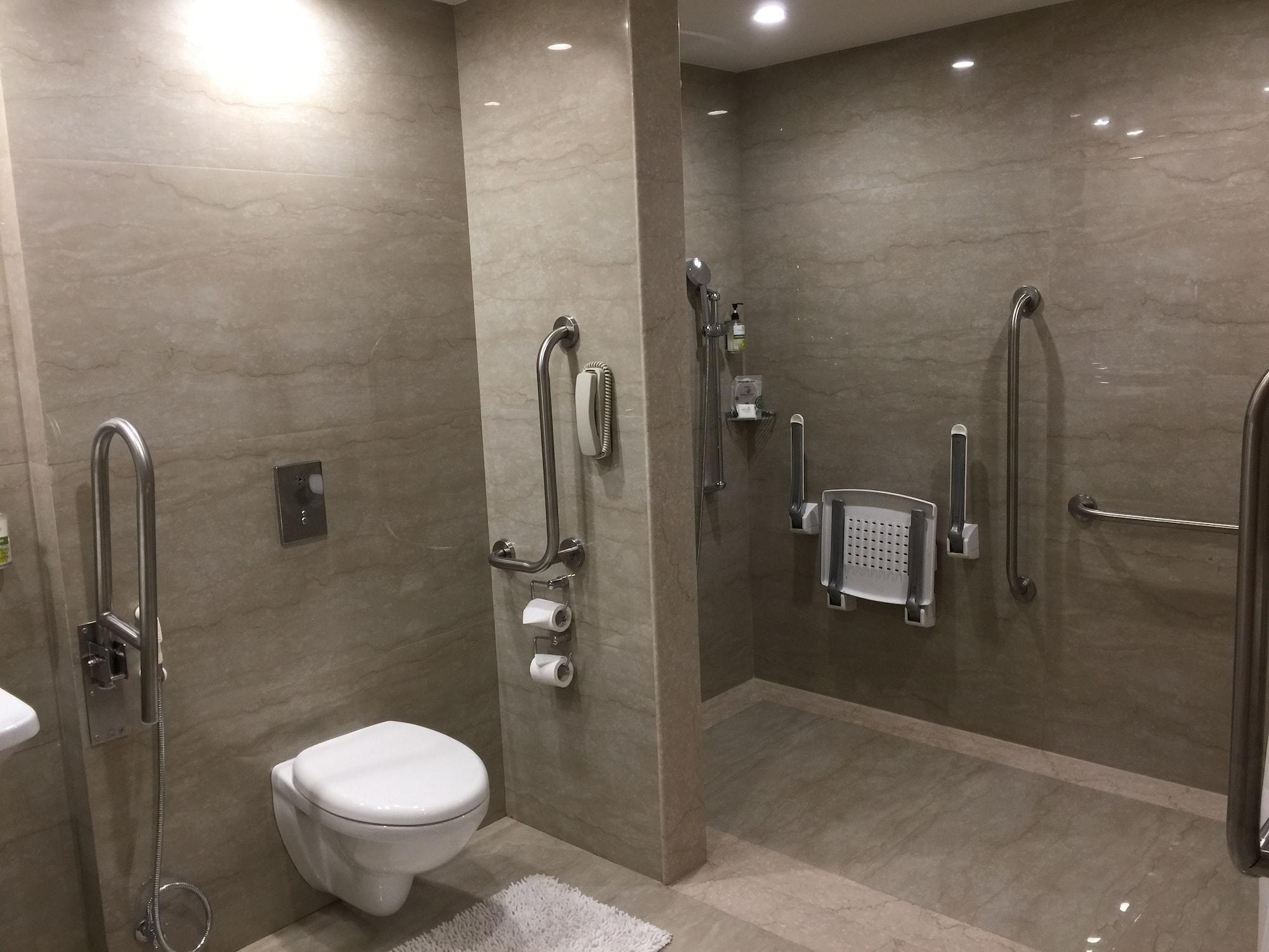 Lemon Tree Hotel, Sector 60, Gurugram Gurgaon Esterno foto