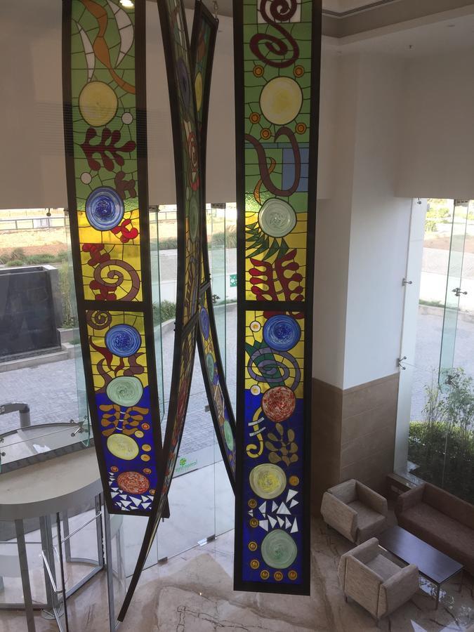 Lemon Tree Hotel, Sector 60, Gurugram Gurgaon Esterno foto