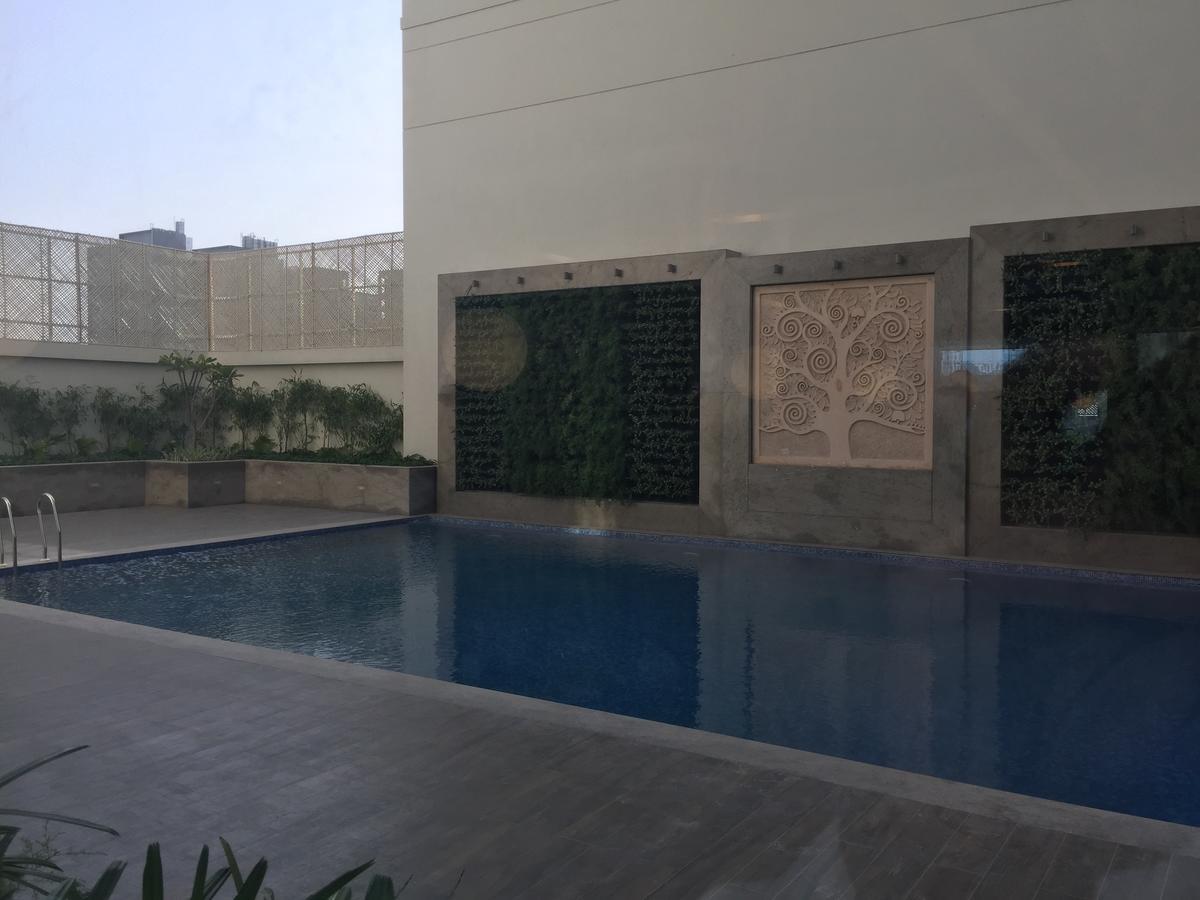 Lemon Tree Hotel, Sector 60, Gurugram Gurgaon Esterno foto